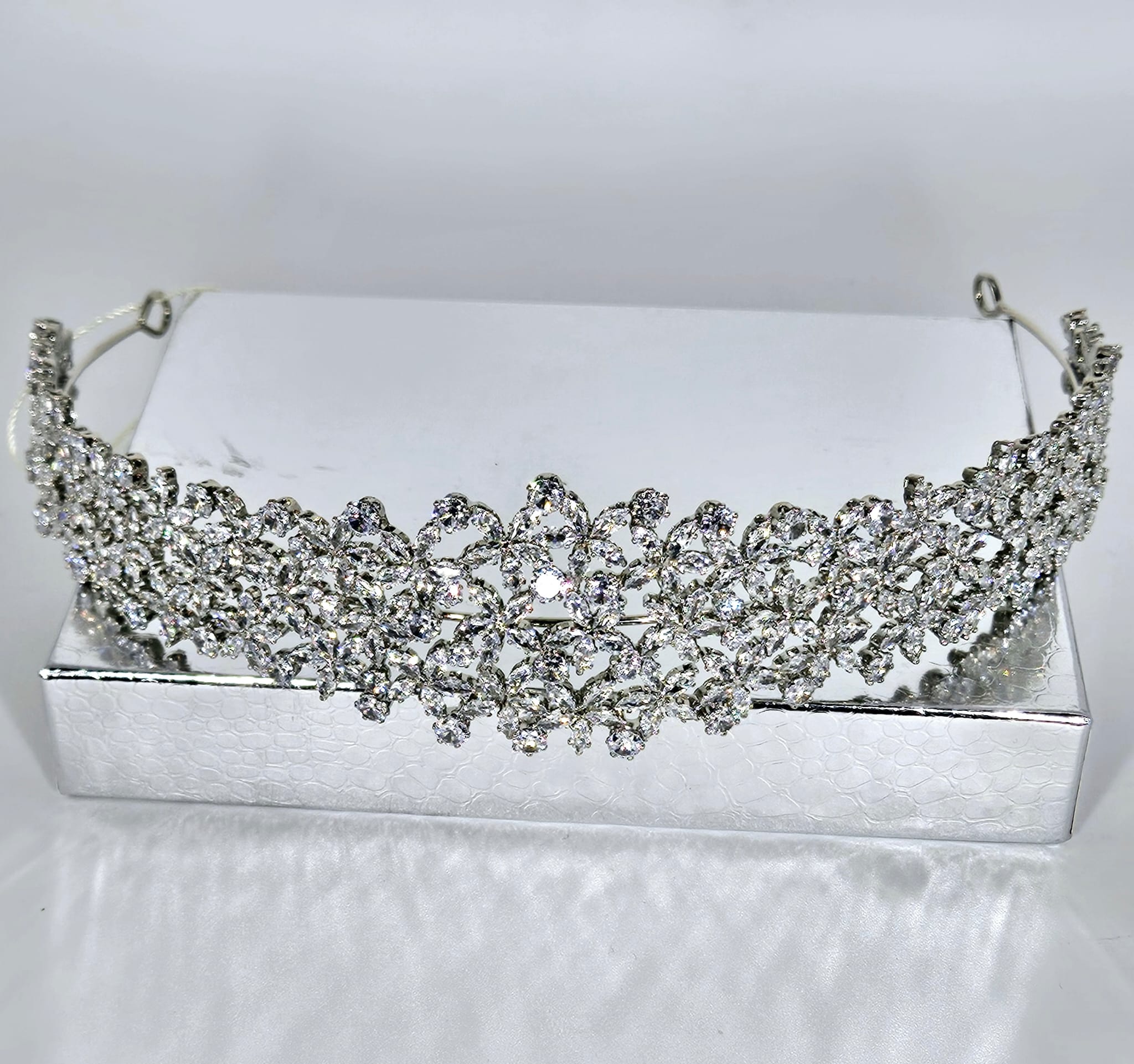 Wedding Crown H14