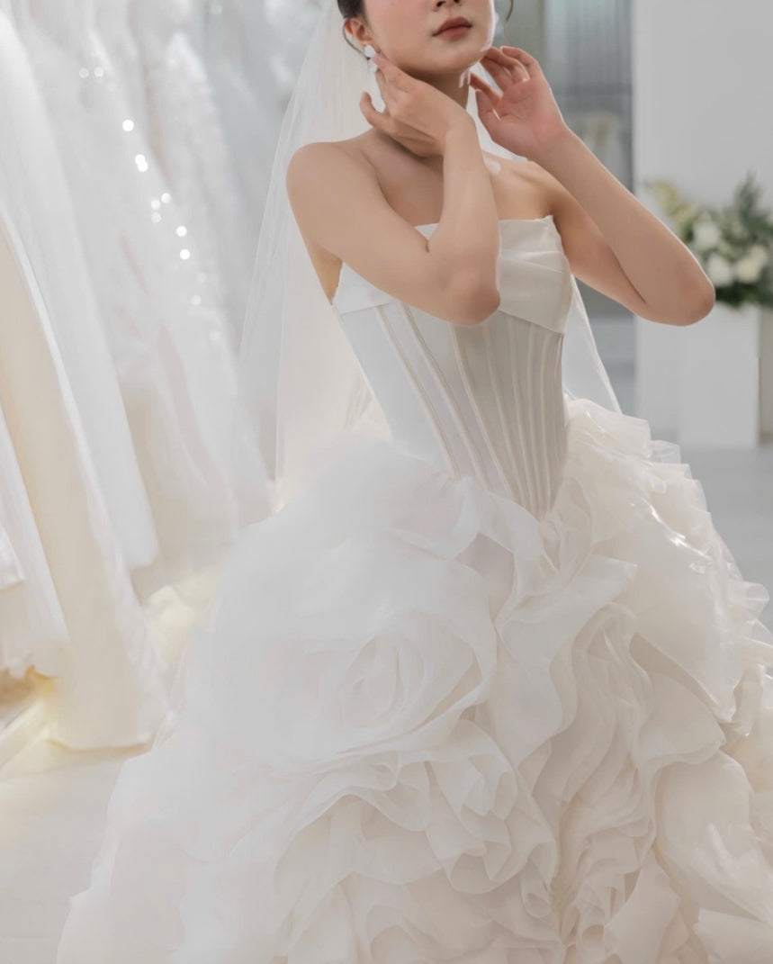 Linda - Structured Matte Satin Corset Ball Gown