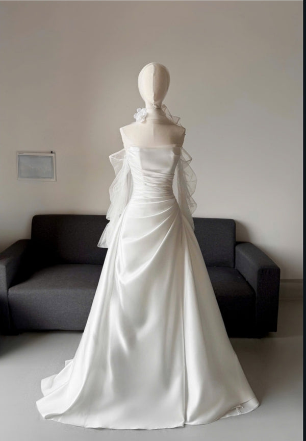 LUMI - Matte Satin A-Line Wedding Dress with Detachable Tulle Sleeves
